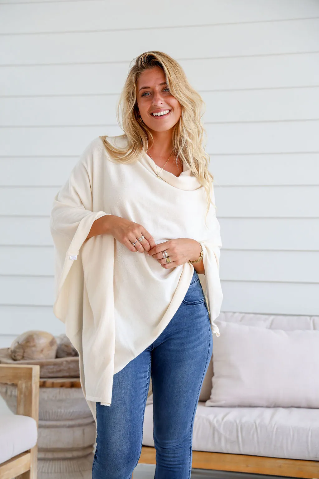 Vida Poncho Beige