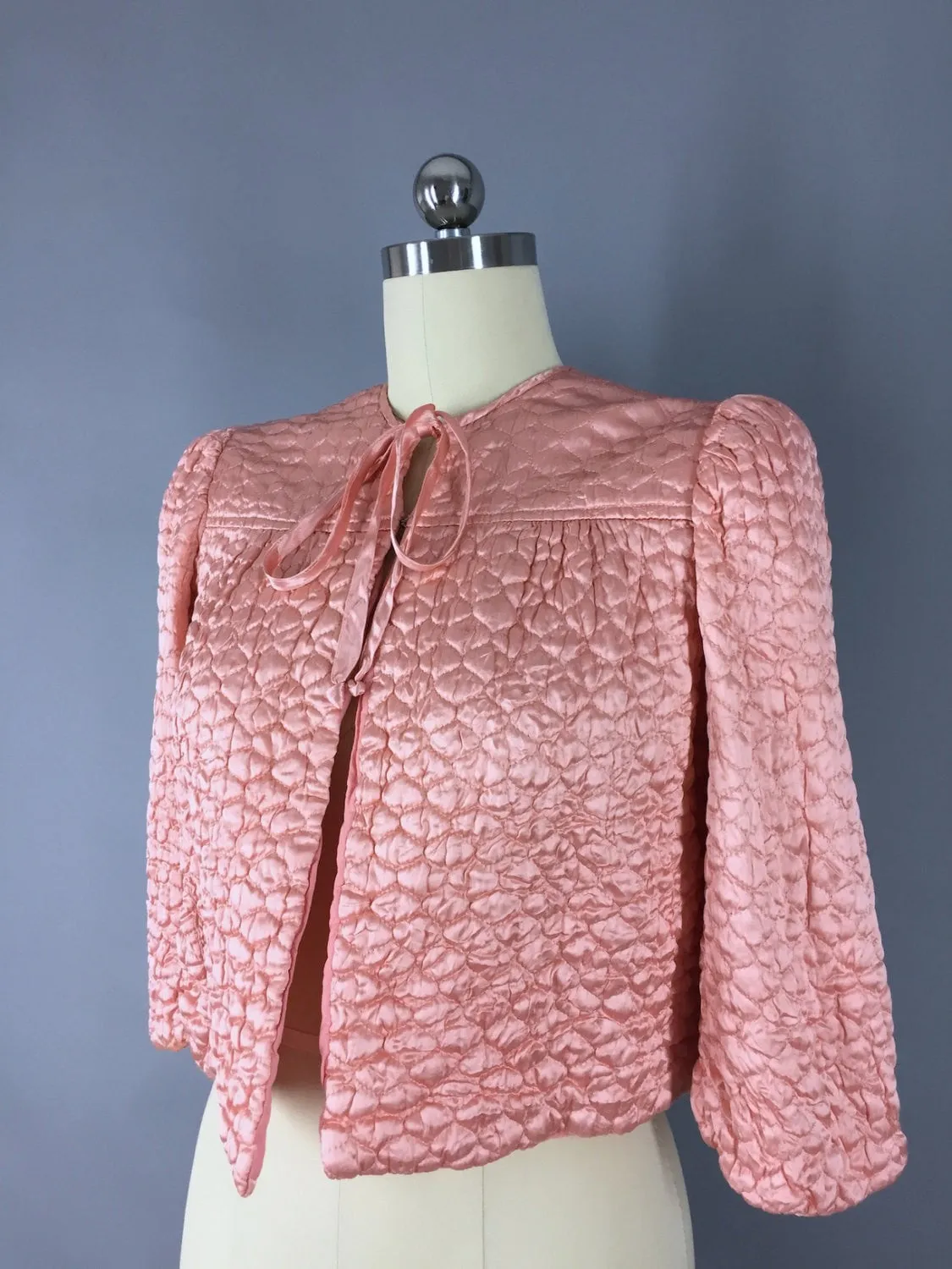 Vintage 1940s Bed Jacket / Brendelee